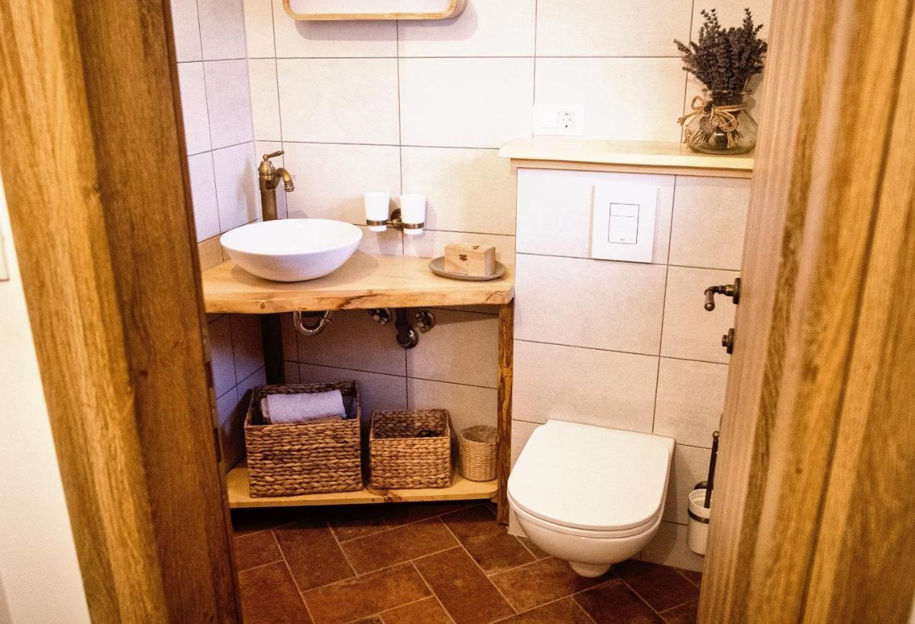 Vineyard Cottage Podrzaj Otočec Zewnętrze zdjęcie